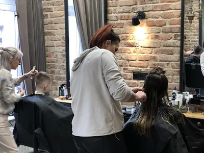 Salon Fryzur Jarosław Brachmański